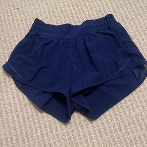 Lululemon low rise bright blue hotty hot short 2.5”